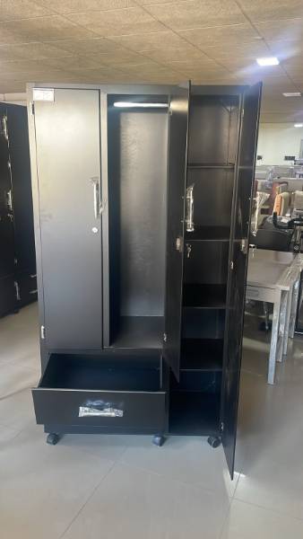 Closeth RAM 1 M x 1.50 CM 2 Puertas Sencillo