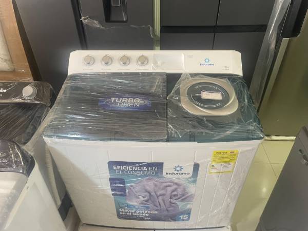 Lavadora Indurama 15 Kilos- Semiautomatica