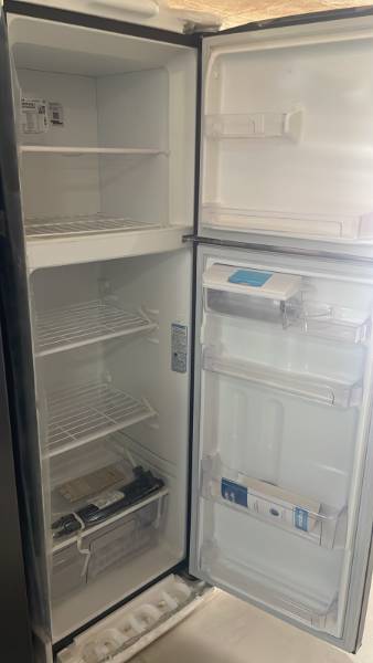 Nevera Mabe 320 litros-Doble puerta-convencional — foto 2