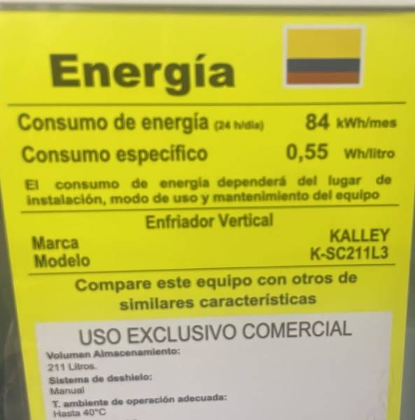 Vitrina Kalley Enfriador Vertical 211 Litros — foto 3